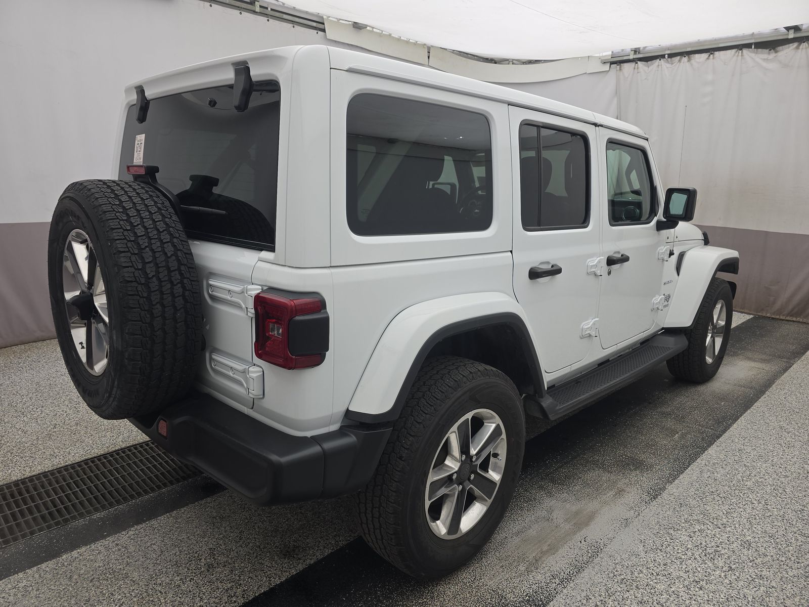 JEEP UNLIMITED SAHARA - 5