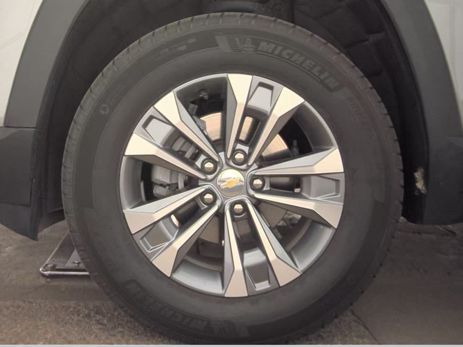 CHEVROLET AWD LT - 10