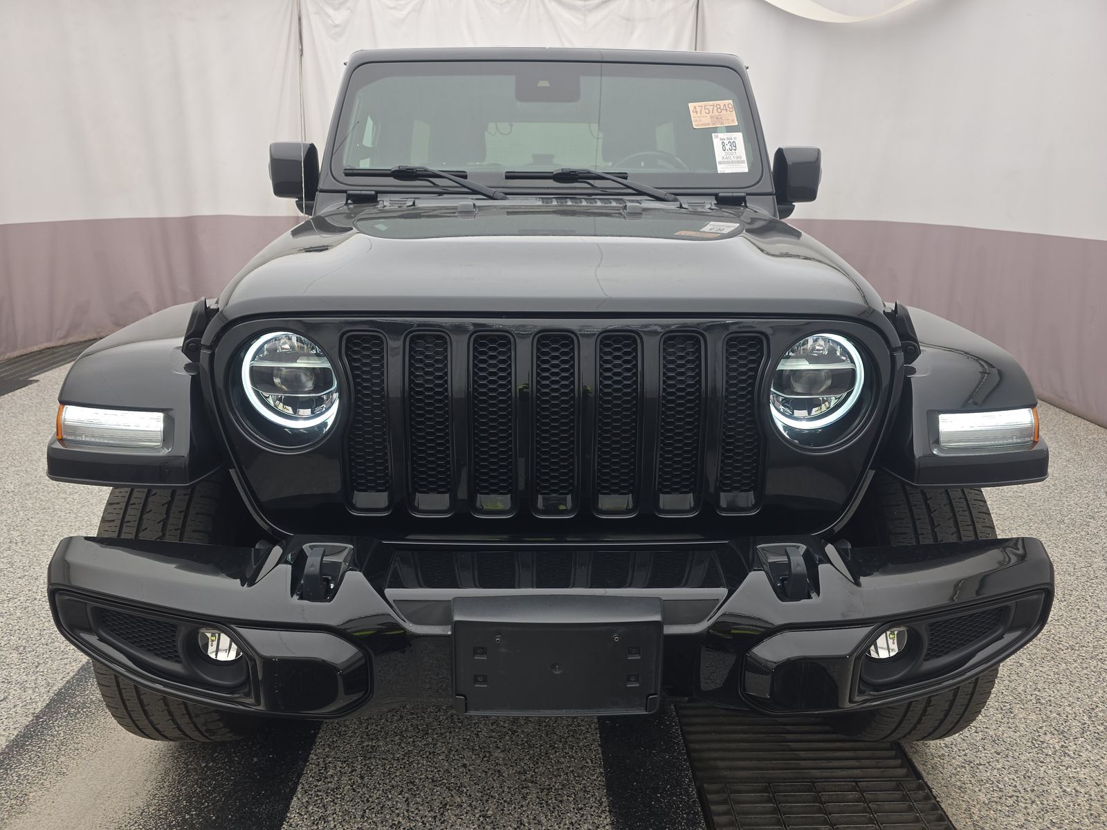 JEEP UNLIMITED HIGH ALTITUDE - 3