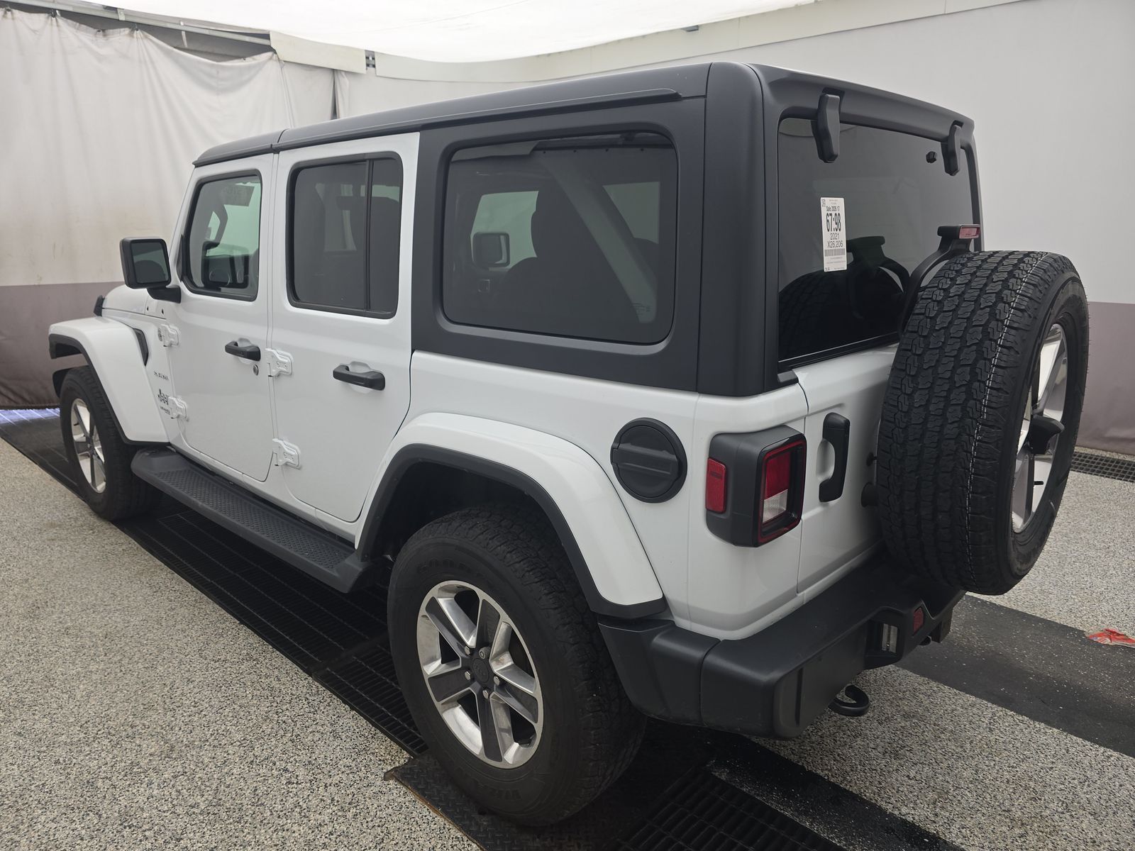 JEEP UNLIMITED SAHARA - 7