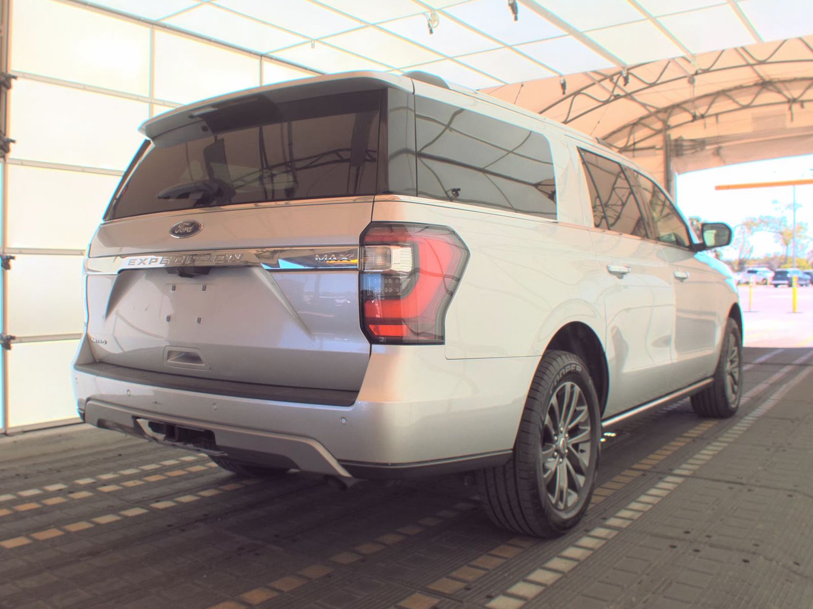 FORD EXPEDITION MAX - 5