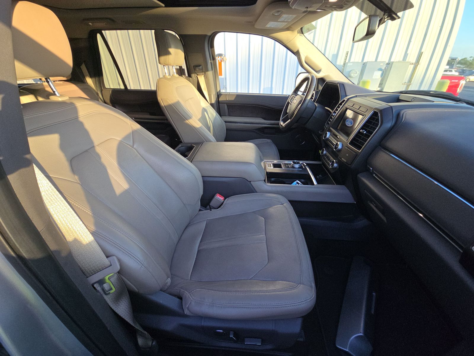 FORD EXPEDITION MAX - 9