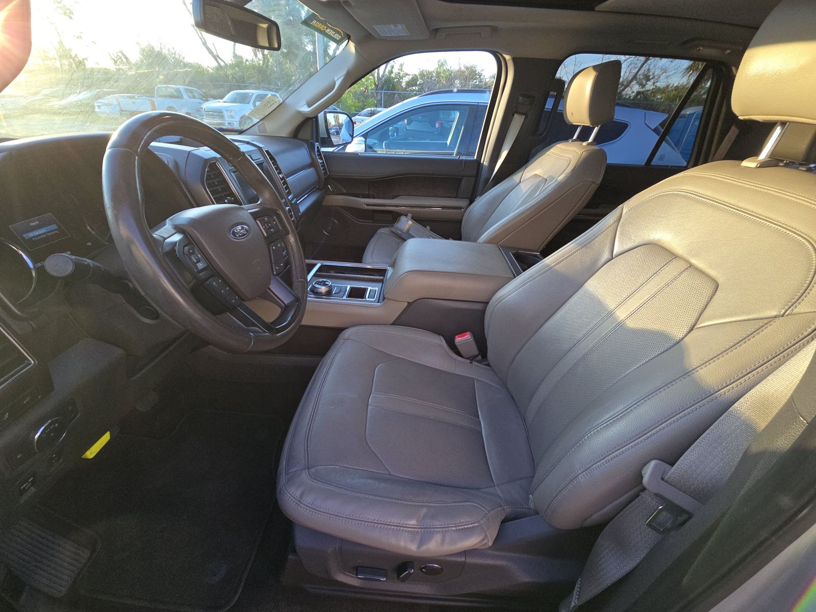 FORD EXPEDITION MAX - 8