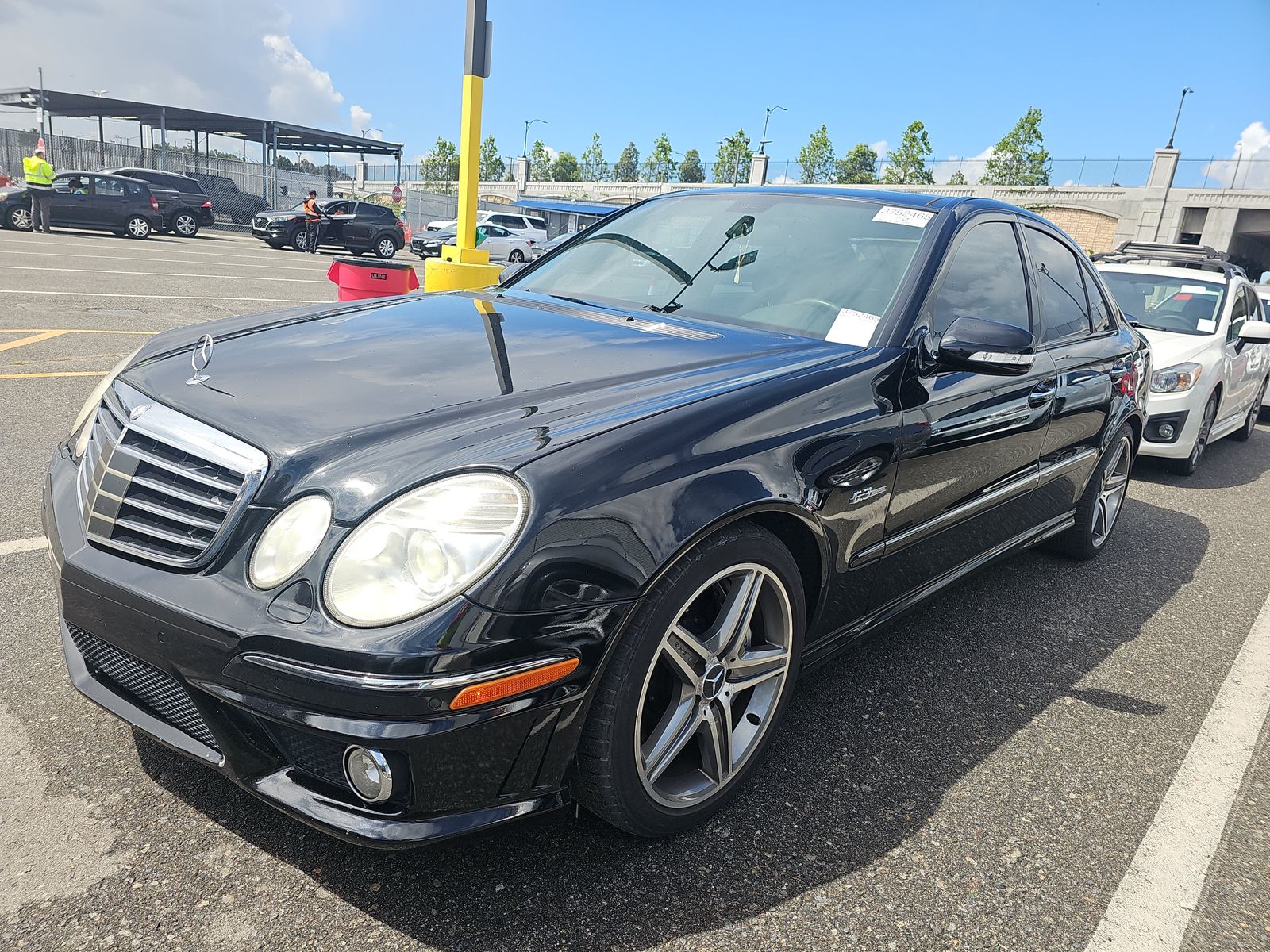 MERCEDES-BENZ E-CLASS - 1