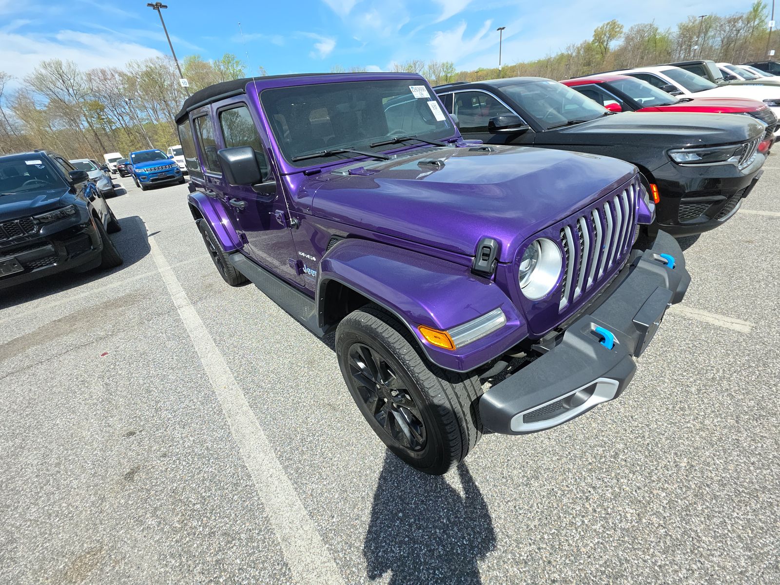 JEEP 4XE SAHARA - 4