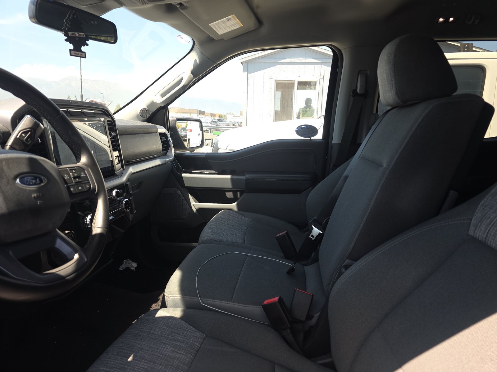 FORD F-150 - 8