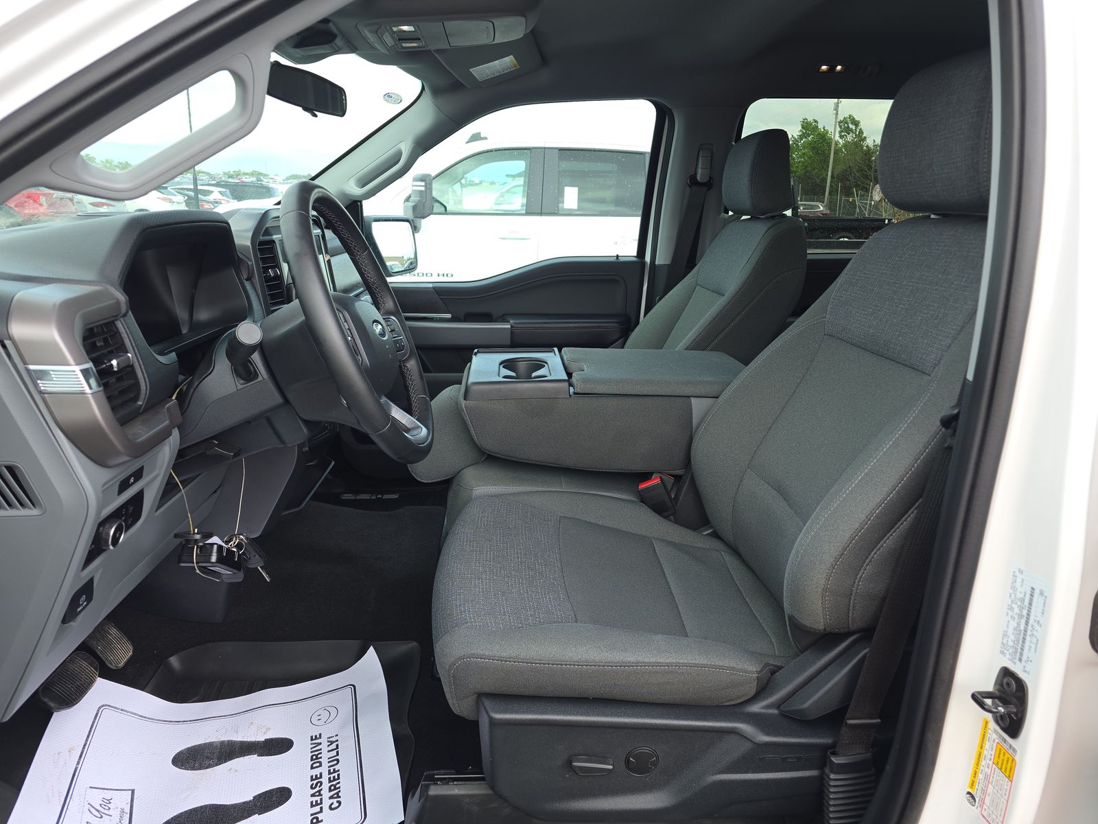 FORD F-150 - 8