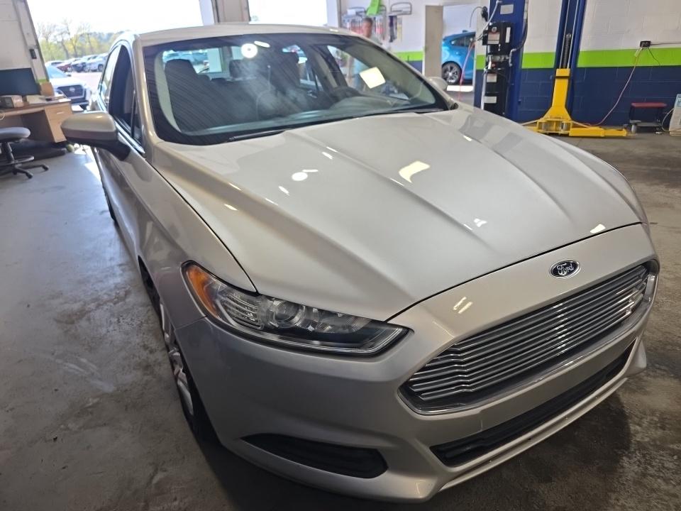 FORD FUSION - 4