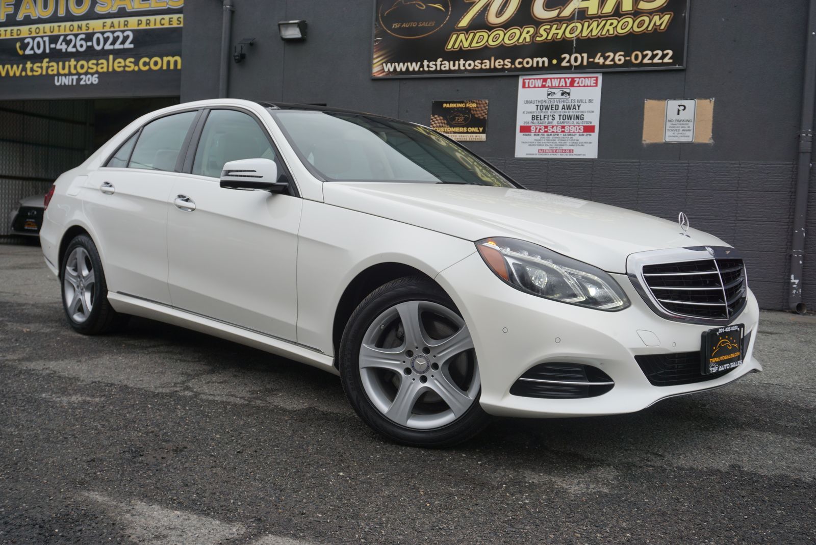 MERCEDES-BENZ E-CLASS - 3