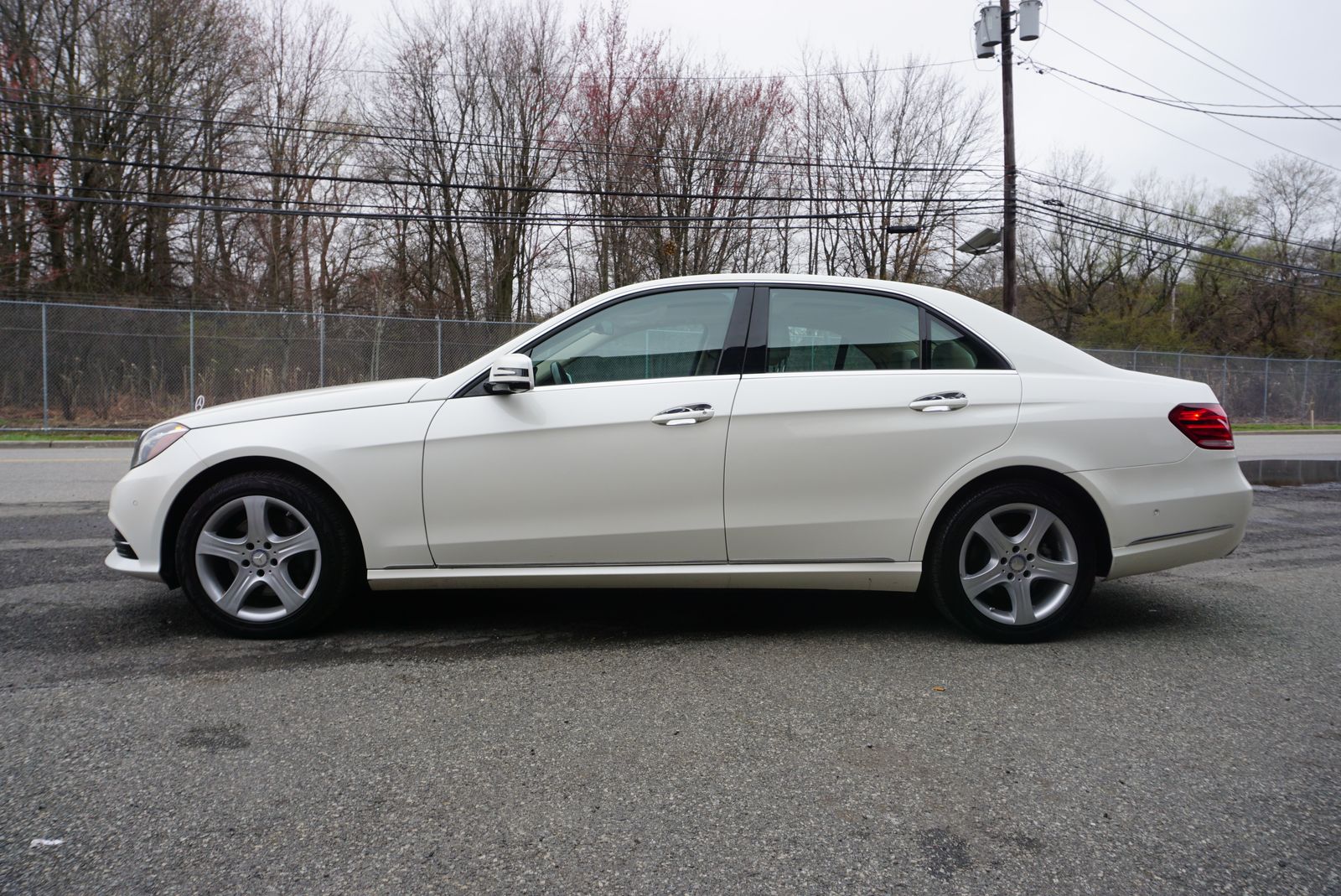 MERCEDES-BENZ E-CLASS - 6