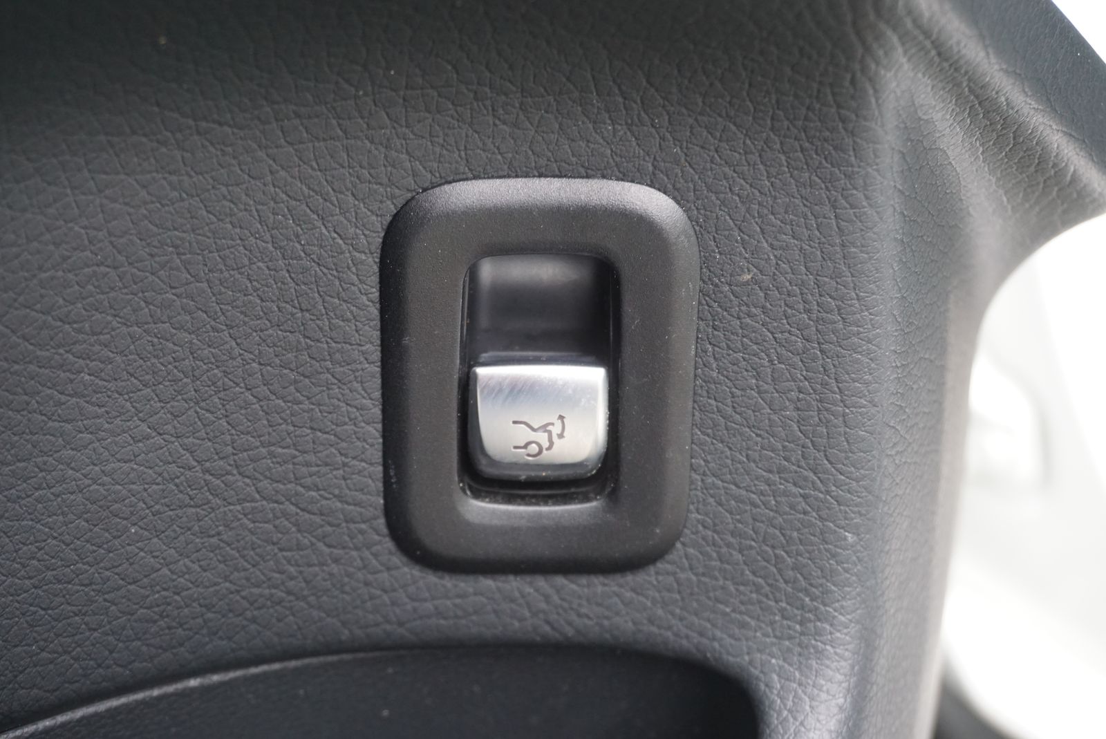 MERCEDES-BENZ GLC-CLASS - 9