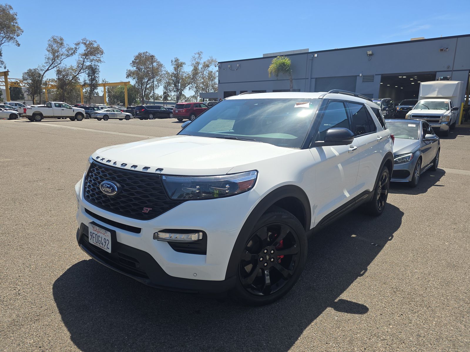 FORD EXPLORER - 1