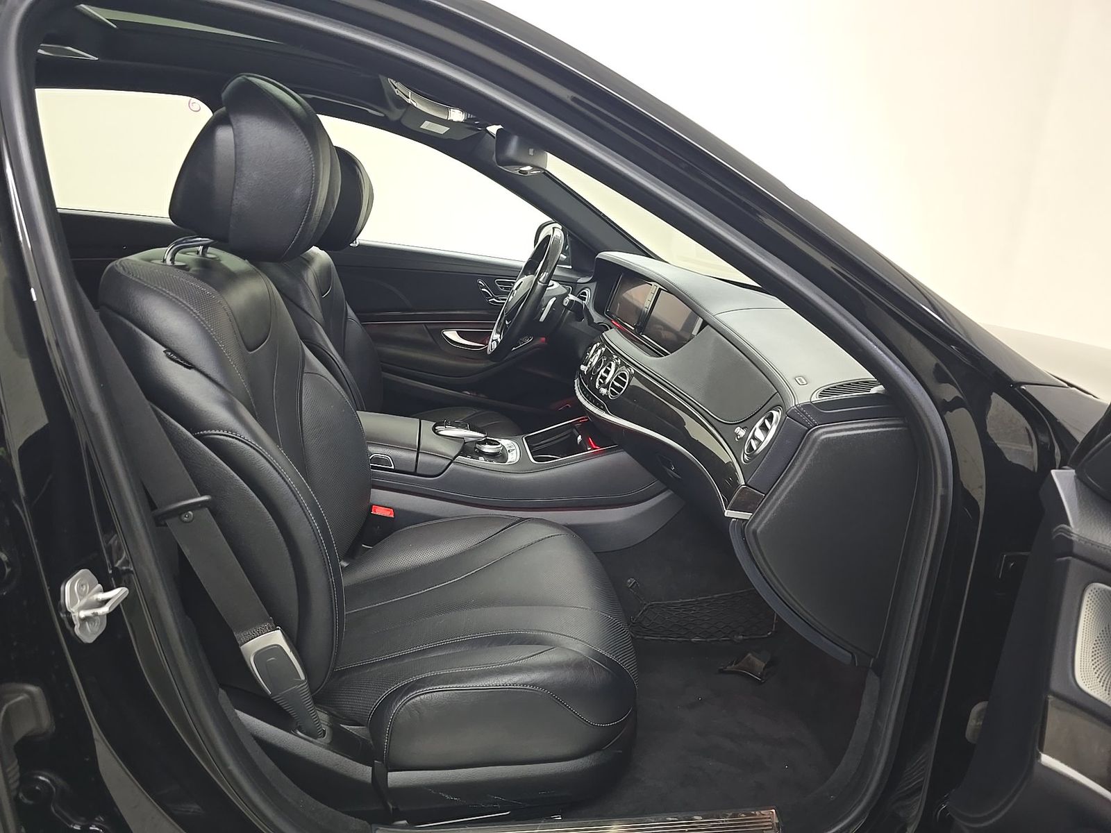 MERCEDES-BENZ S-CLASS - 9