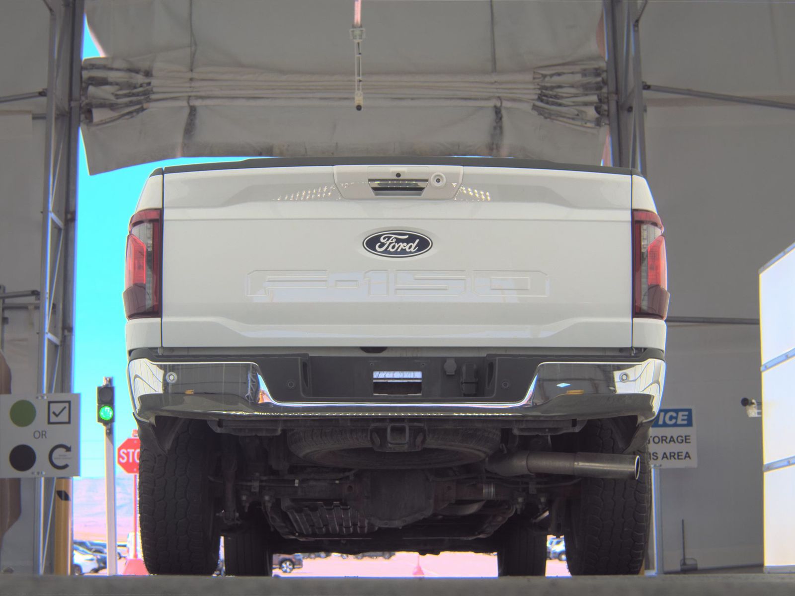 FORD F-150 - 8