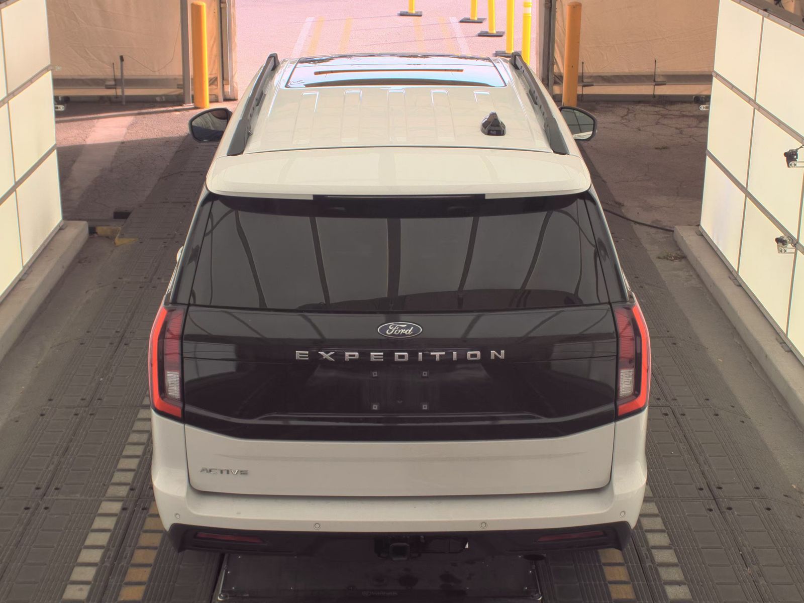 FORD EXPEDITION - 7