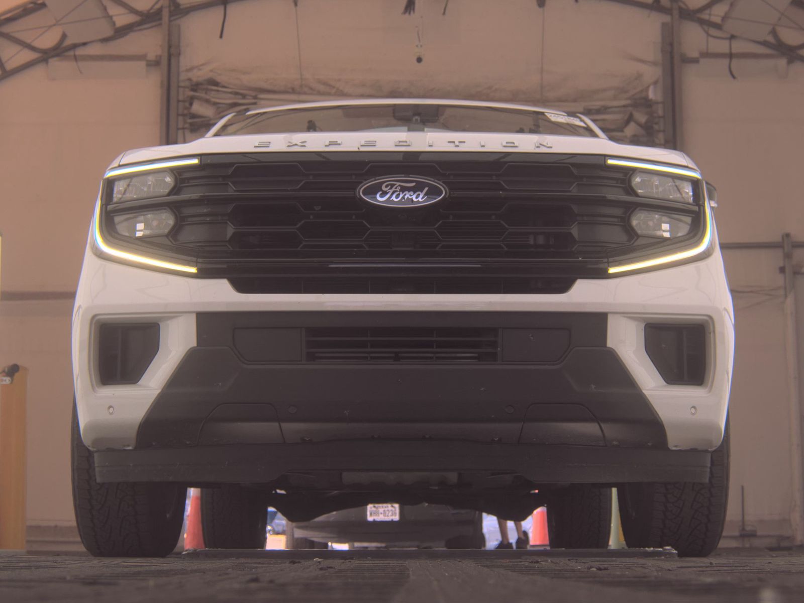 FORD EXPEDITION - 4