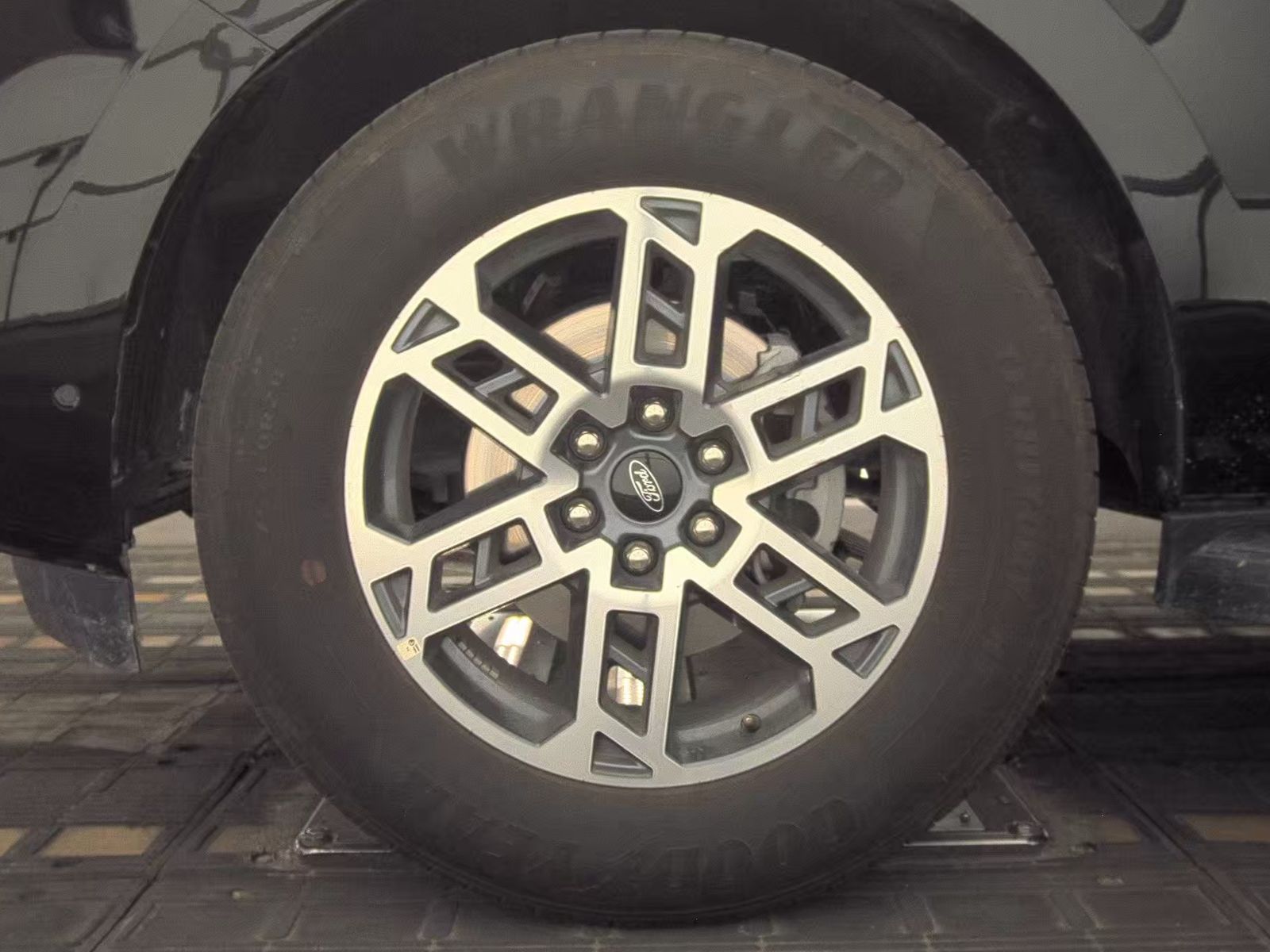 FORD EXPEDITION - 10