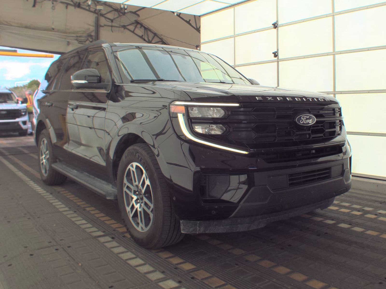 FORD EXPEDITION - 5