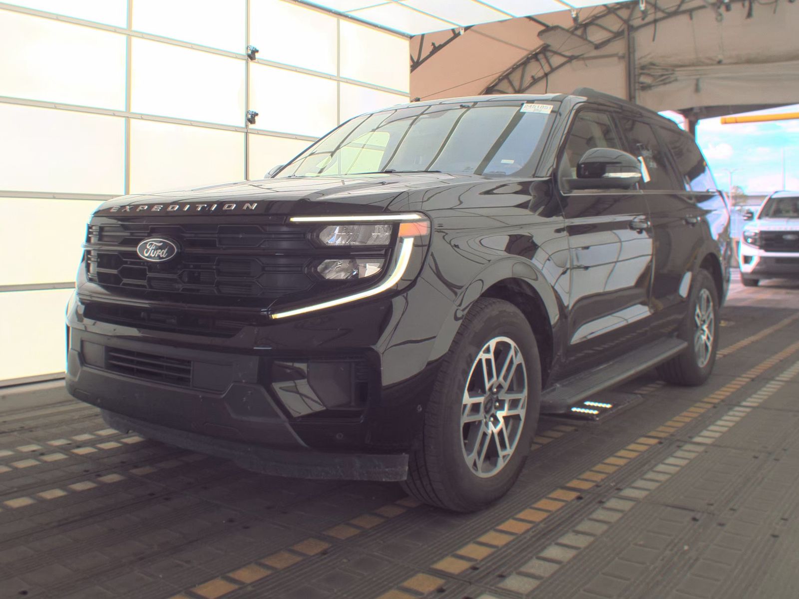 FORD EXPEDITION - 1
