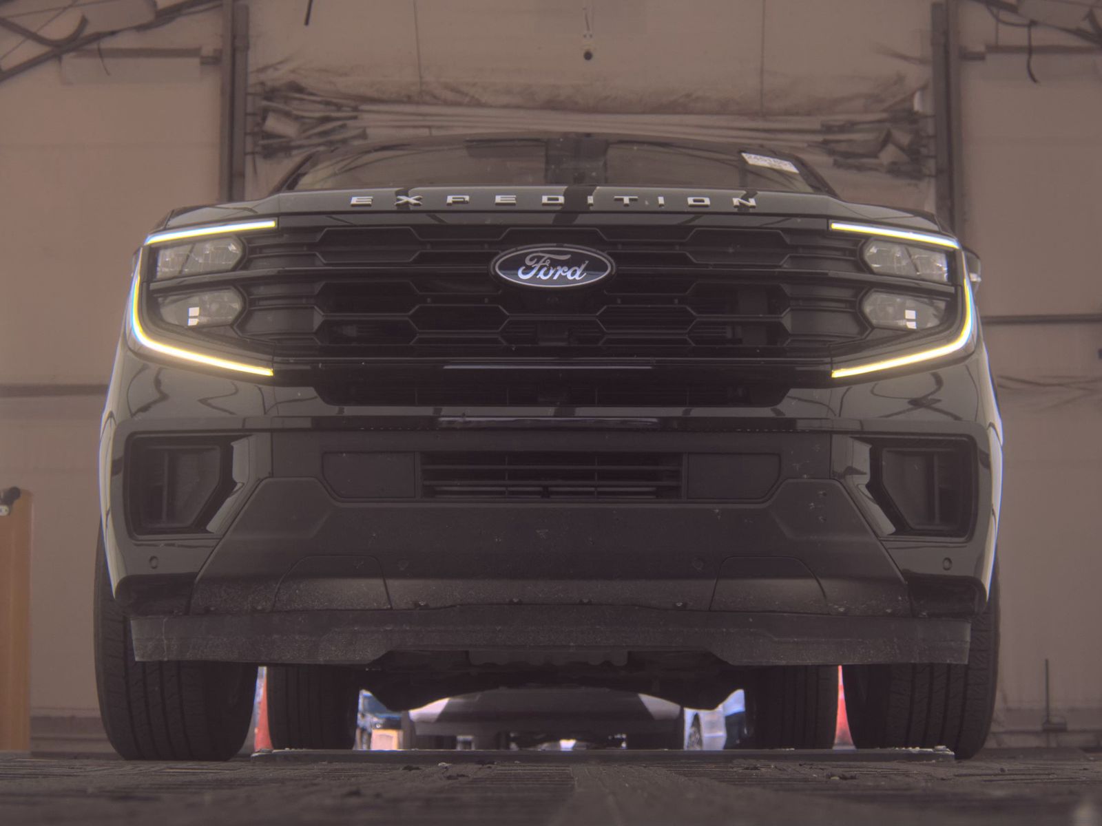 FORD EXPEDITION - 4