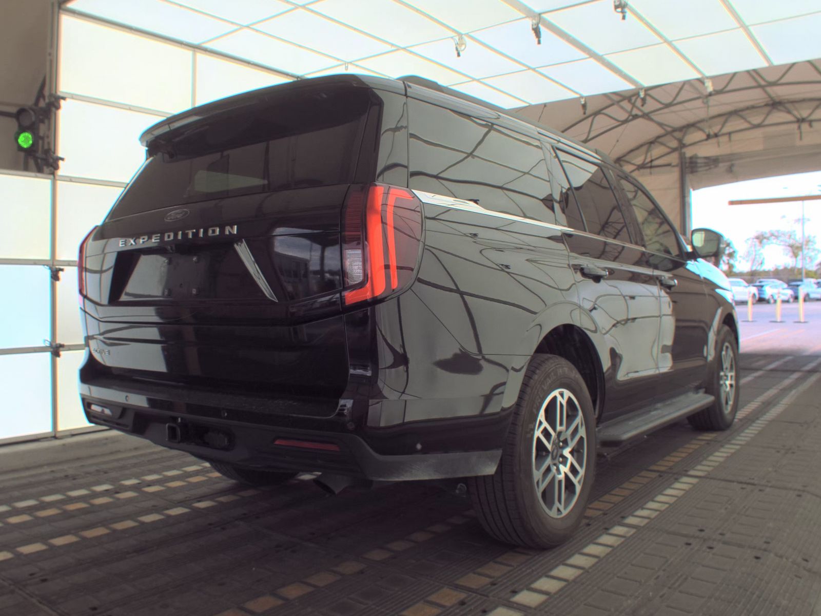FORD EXPEDITION - 6