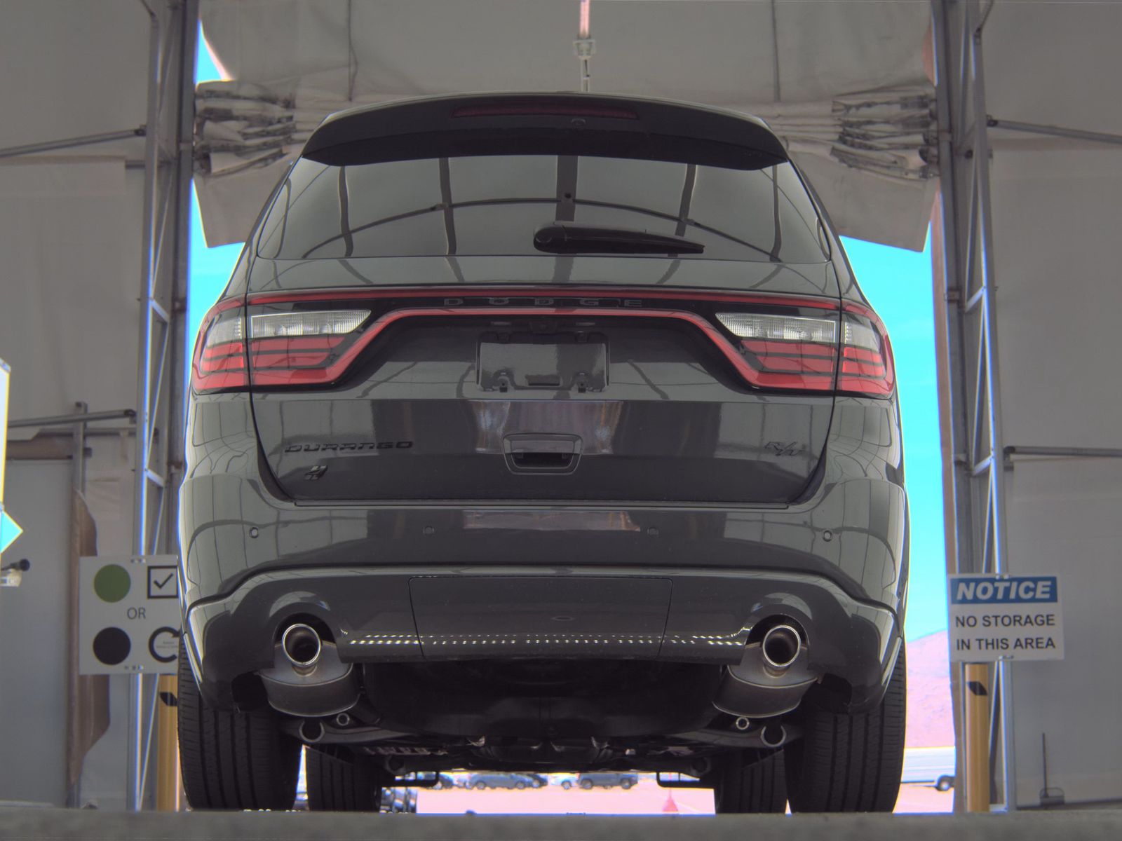 DODGE CHALLENGER - 8