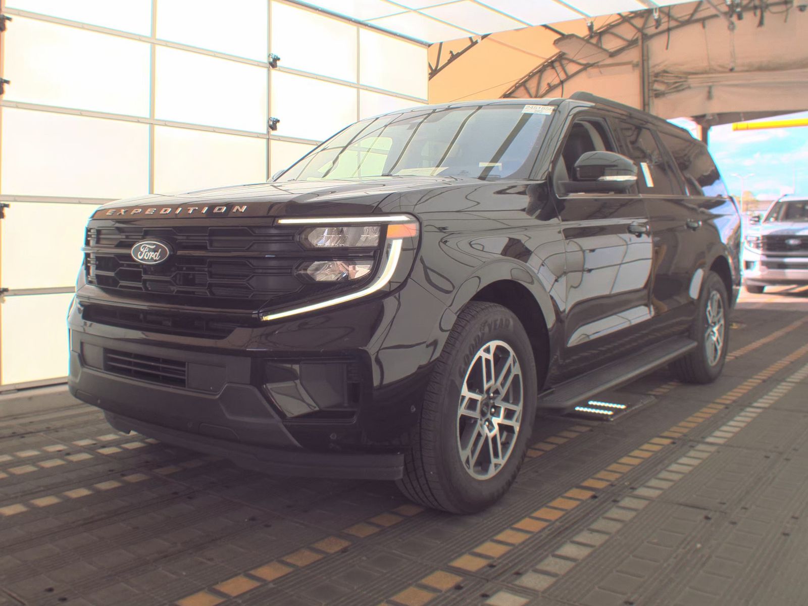 FORD EXPEDITION MAX - 1