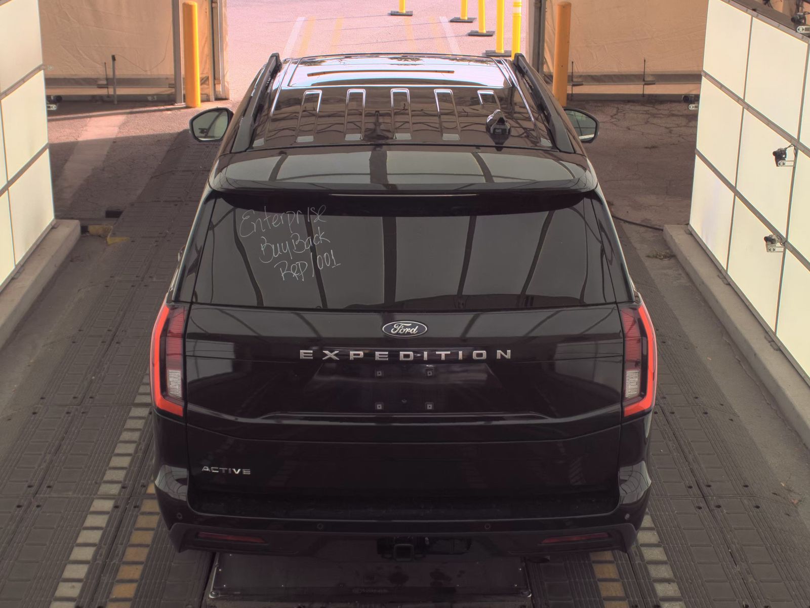 FORD EXPEDITION - 7