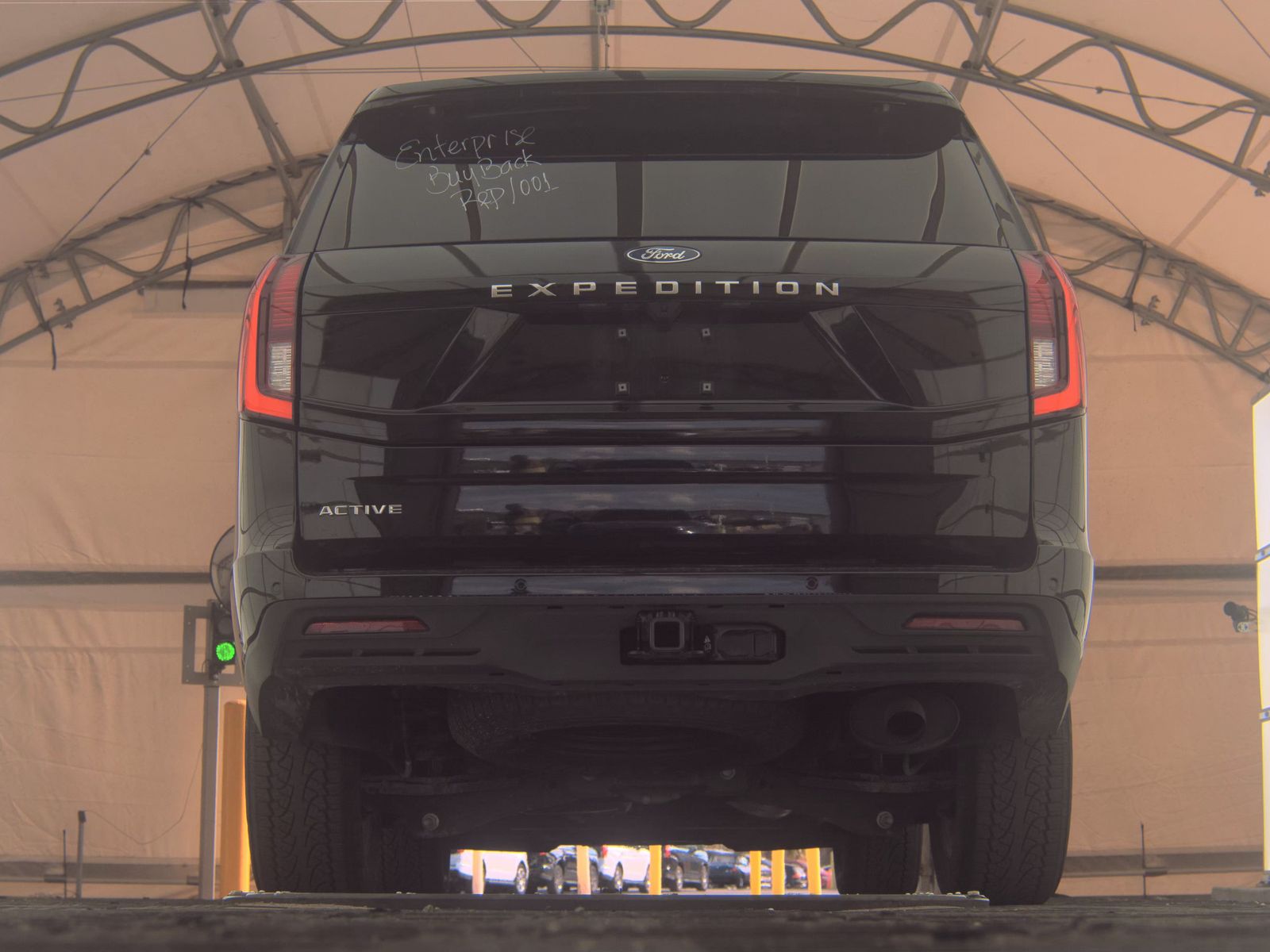 FORD EXPEDITION - 8