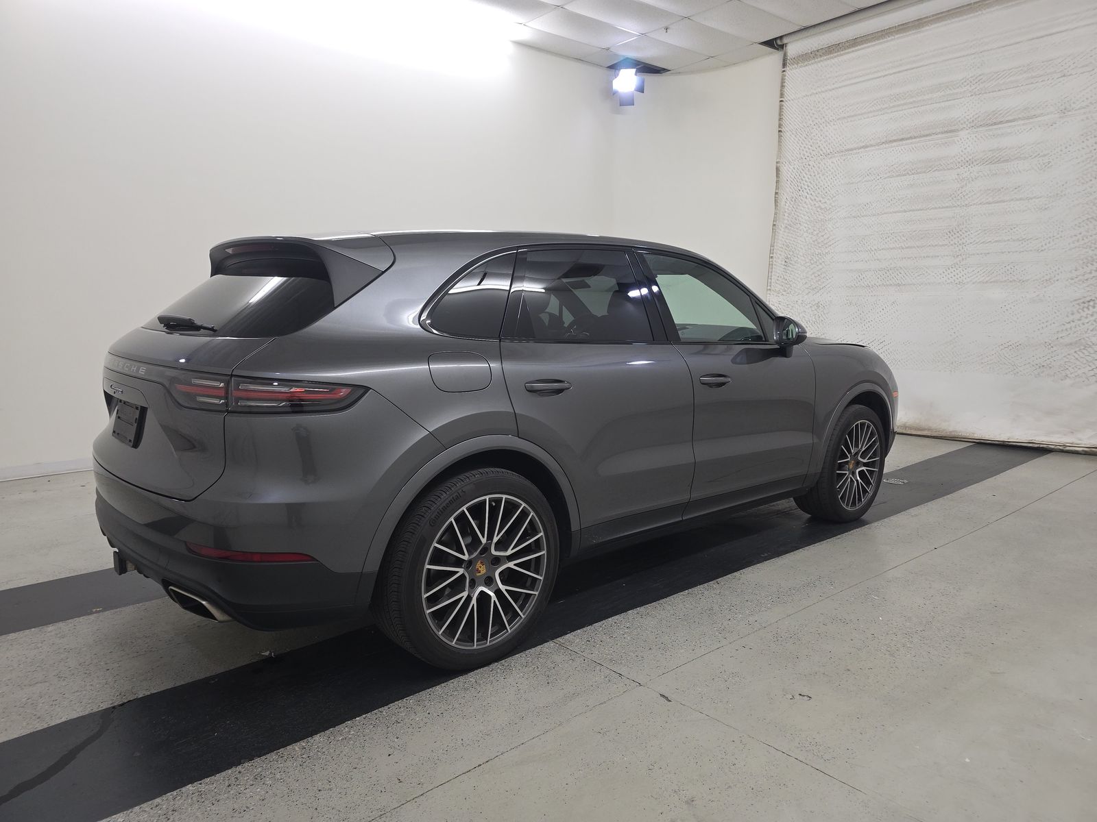 PORSCHE CAYENNE - 5