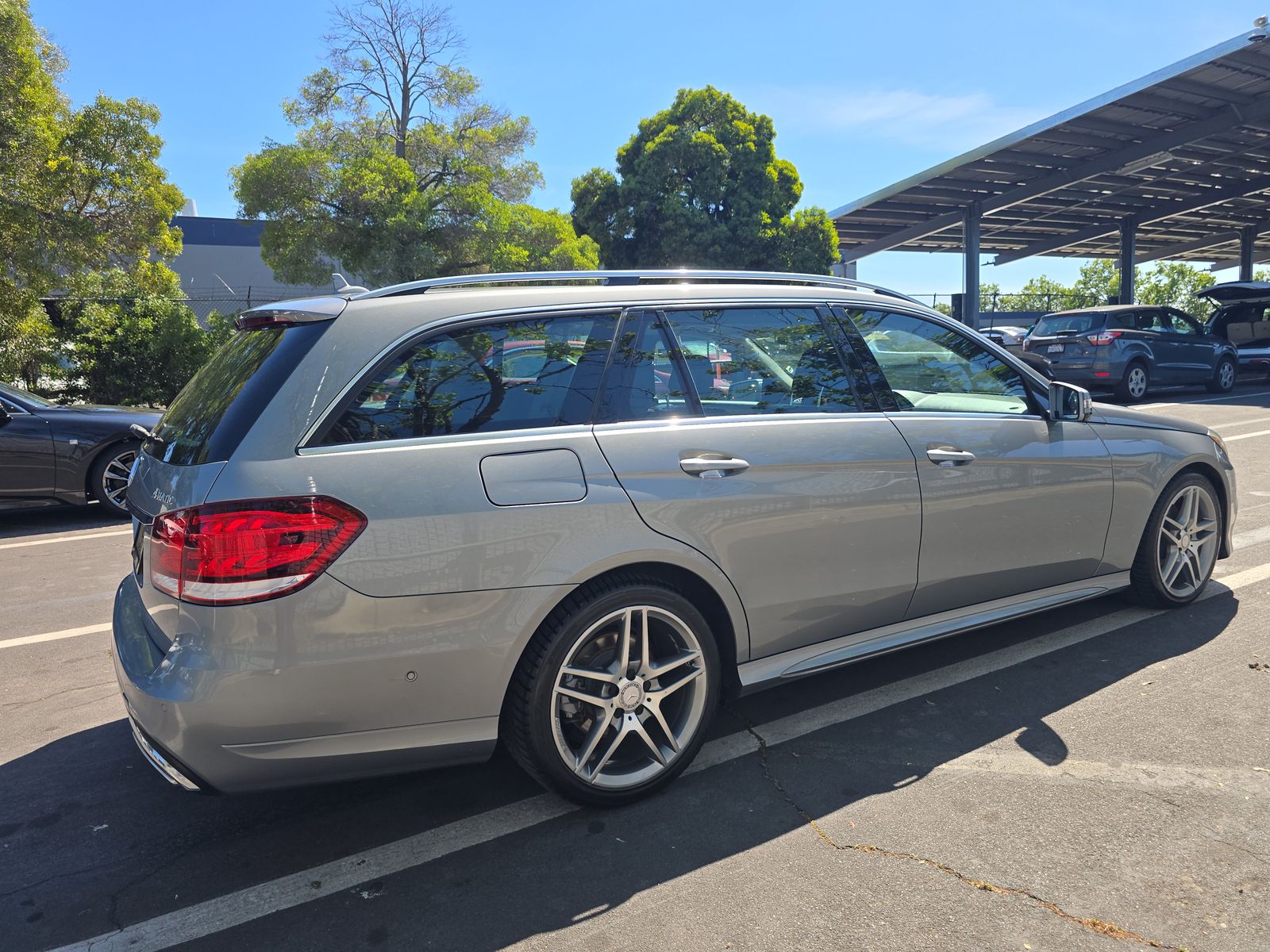 MERCEDES-BENZ E-CLASS - 5