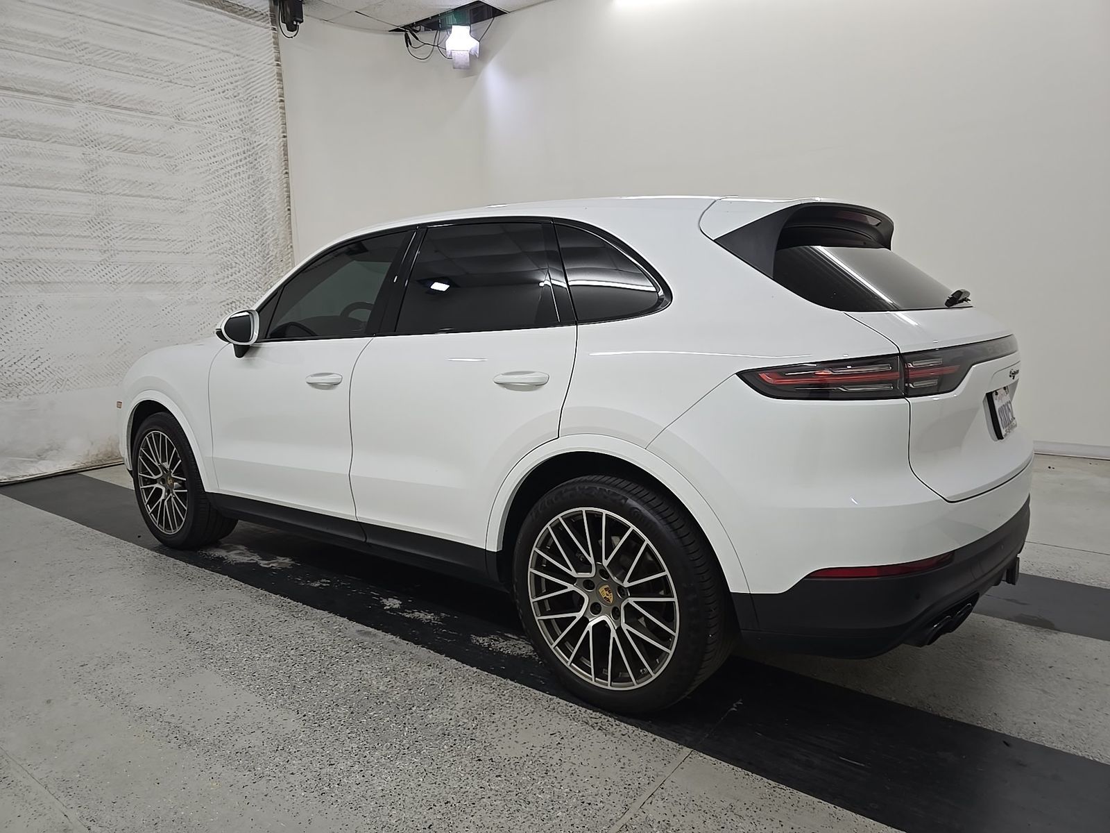 PORSCHE CAYENNE - 7