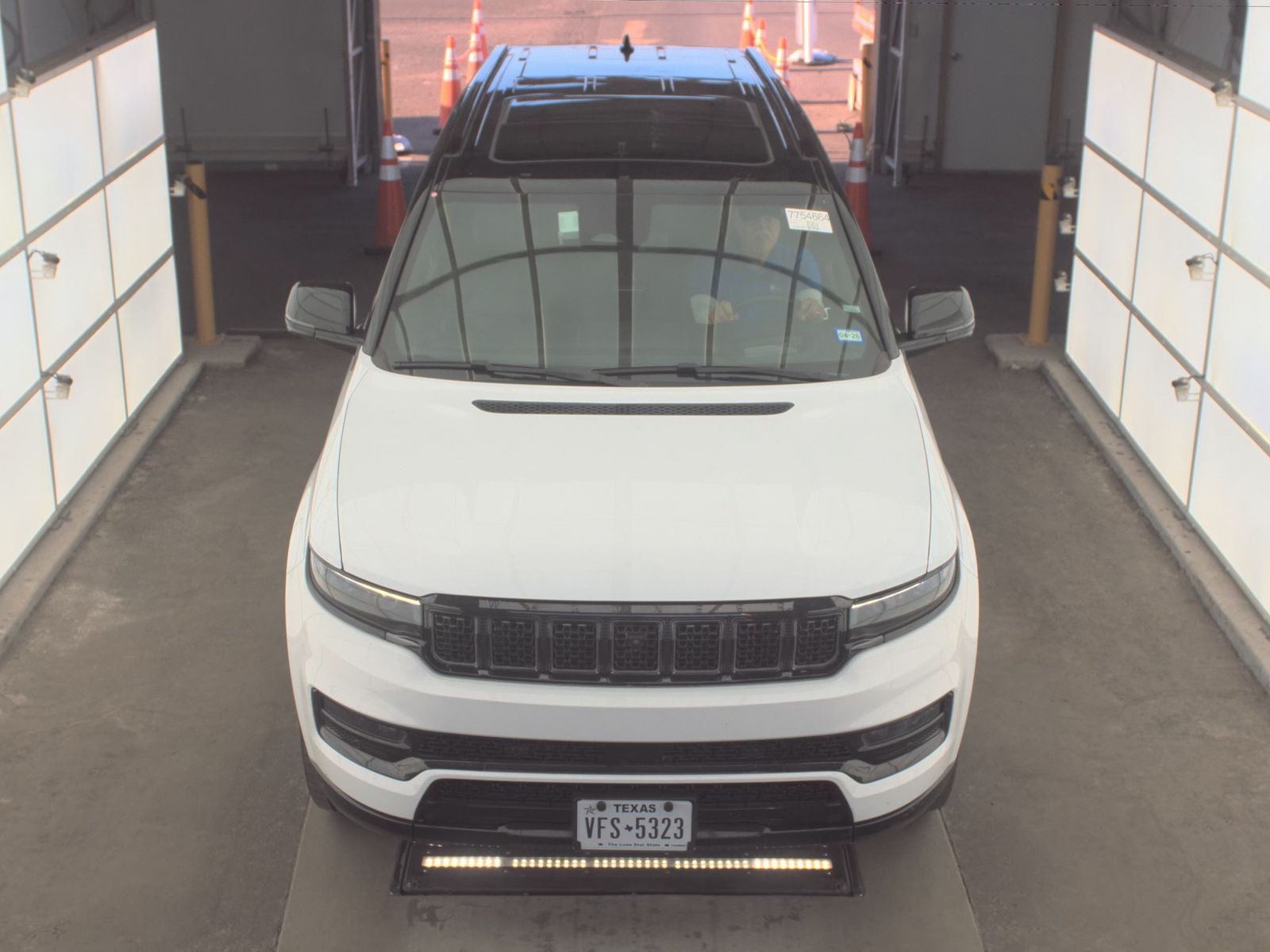 JEEP SERIES II OBSIDIAN - 3