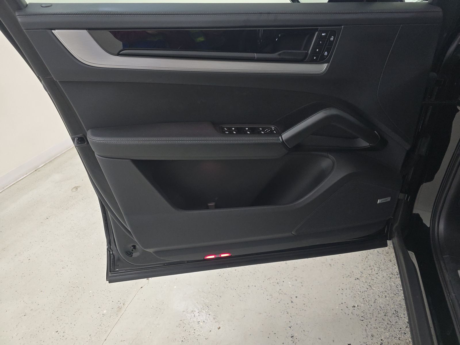 PORSCHE CAYENNE - 10