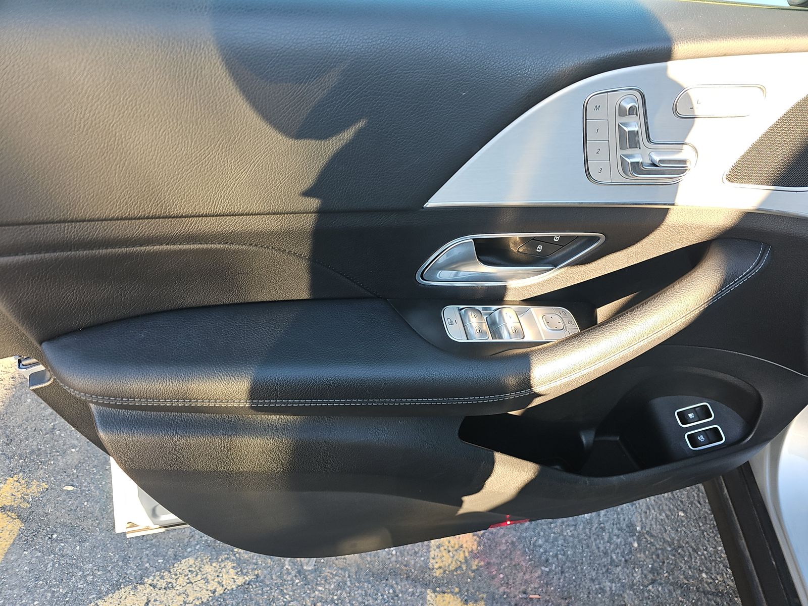 MERCEDES-BENZ GLE - 10