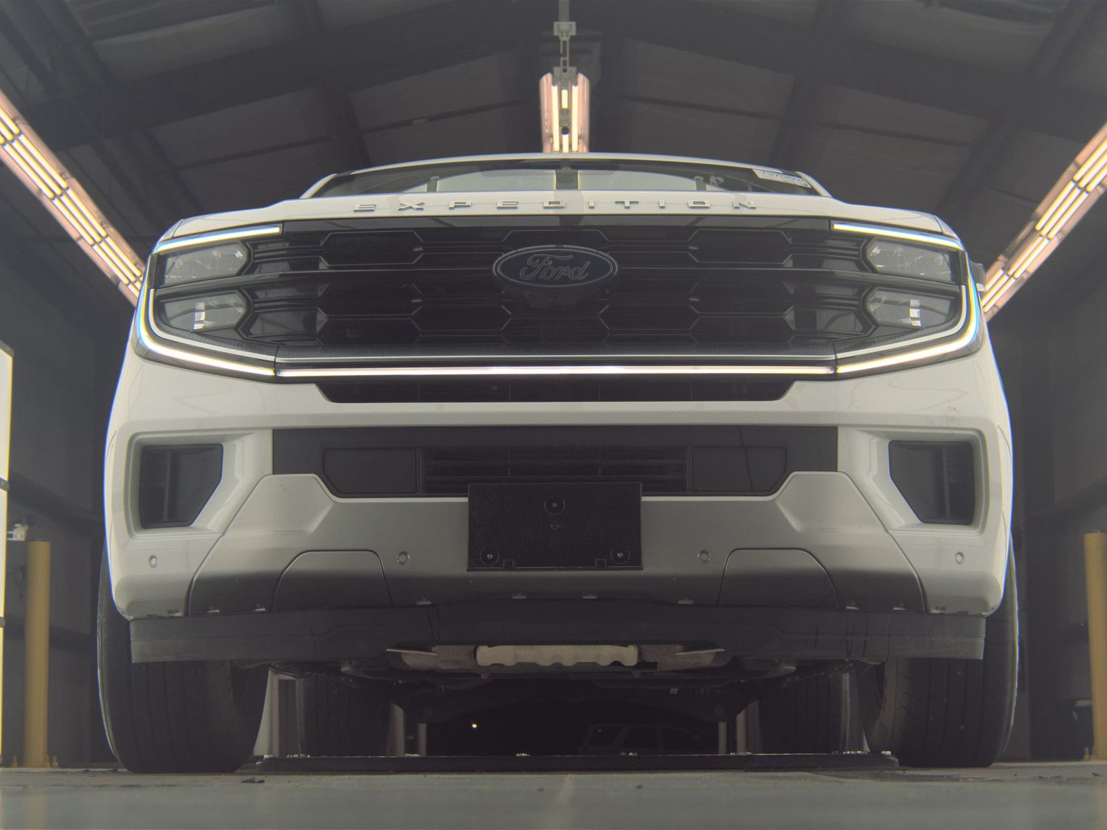 FORD EXPEDITION MAX - 4