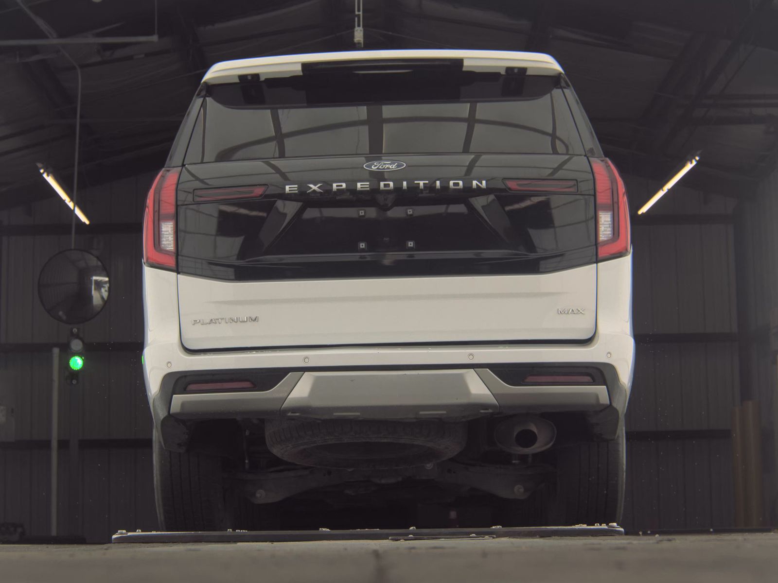 FORD EXPEDITION MAX - 8
