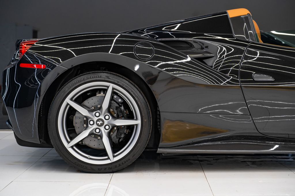 2018 Ferrari 488 Base RWD