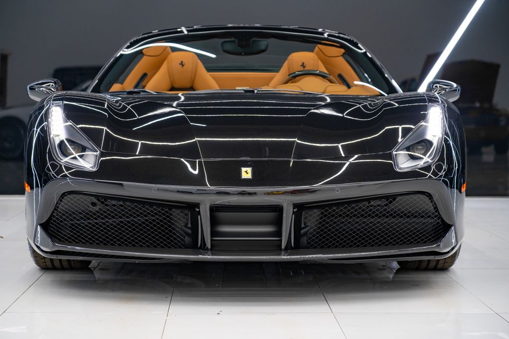 2018 Ferrari 488 Base RWD