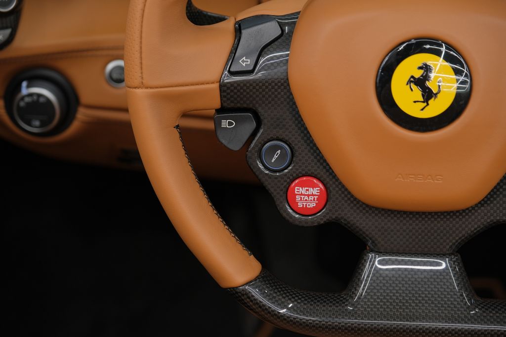 2018 Ferrari 488 Base RWD