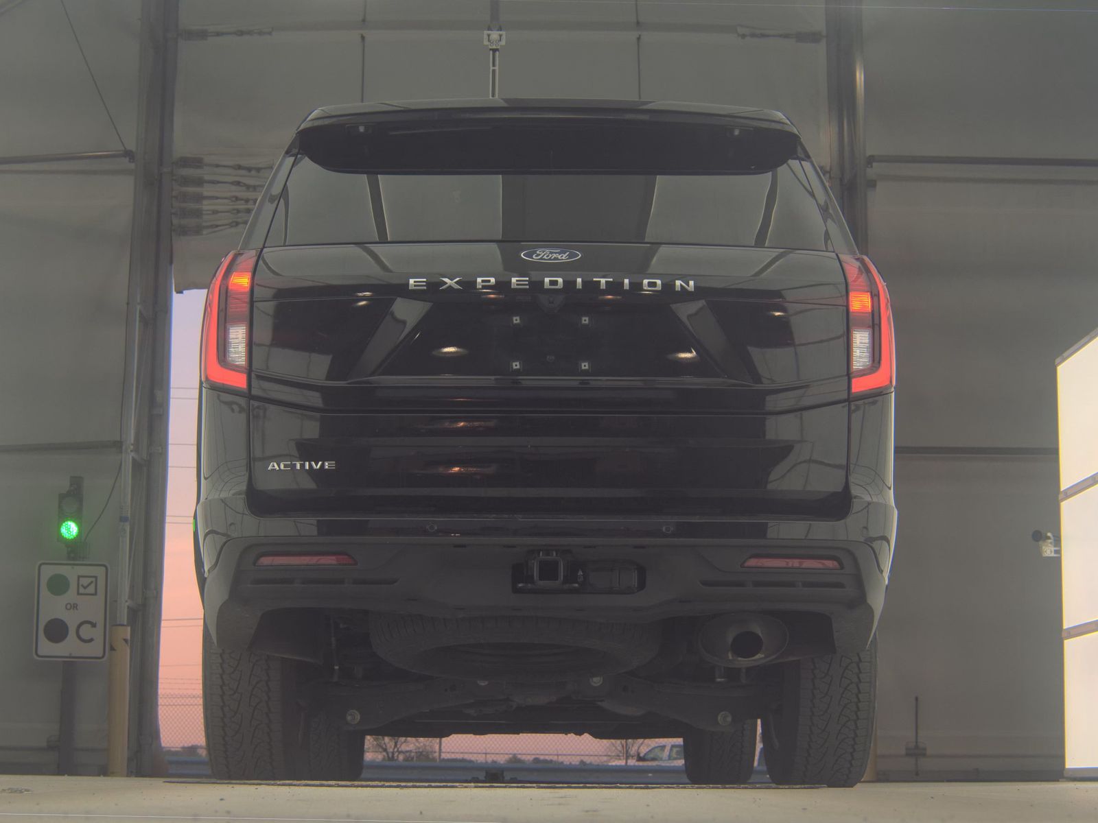 FORD EXPEDITION - 8
