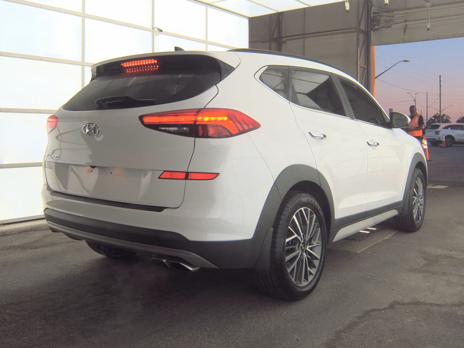 HYUNDAI ULTIMATE - 6