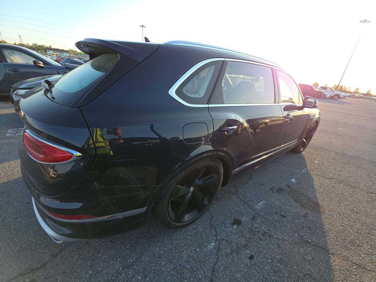 2023 Bentley Bentayga EWB Base AWD