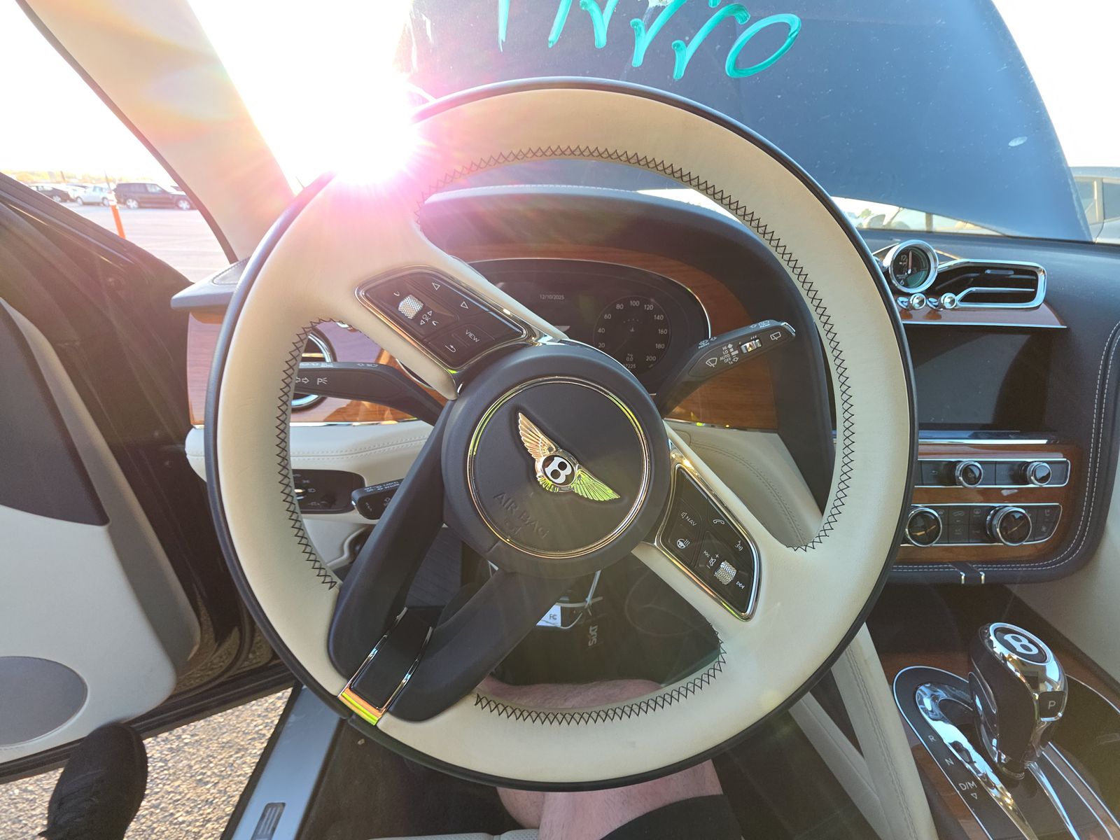 2023 Bentley Bentayga EWB Base AWD
