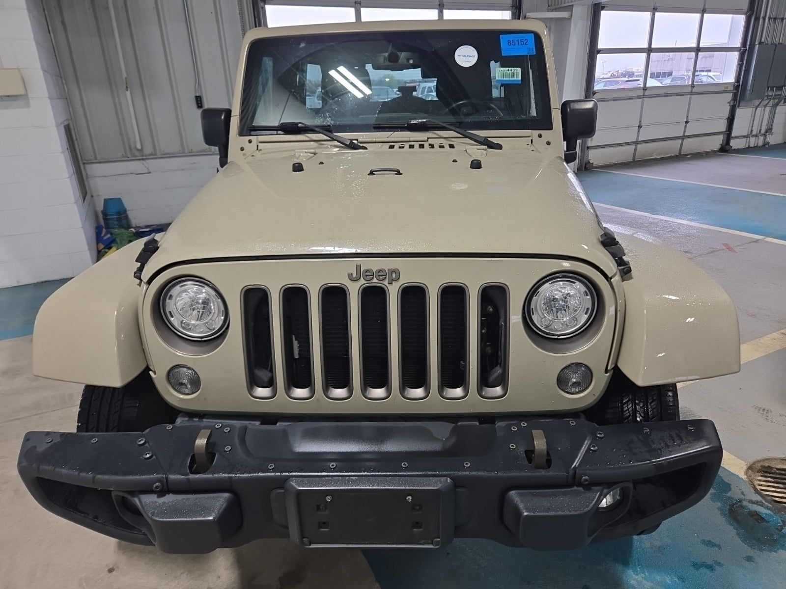 JEEP UNLIMITED SPORT GOLDEN EAGLE EDITION - 8