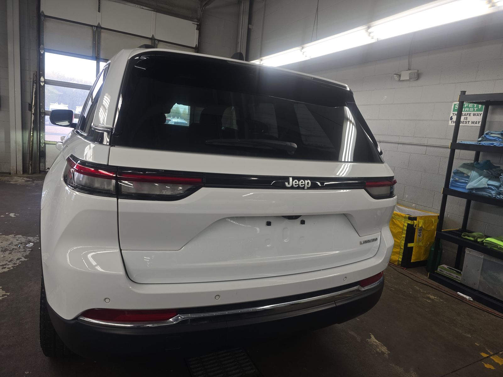 JEEP LAREDO - 6