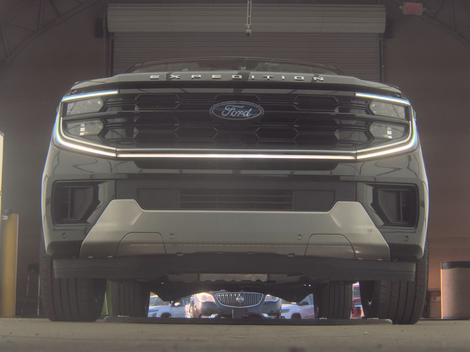 FORD EXPEDITION - 4