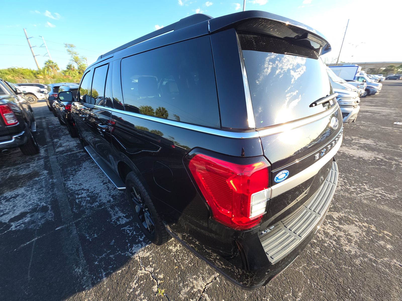 FORD EXPEDITION MAX - 7