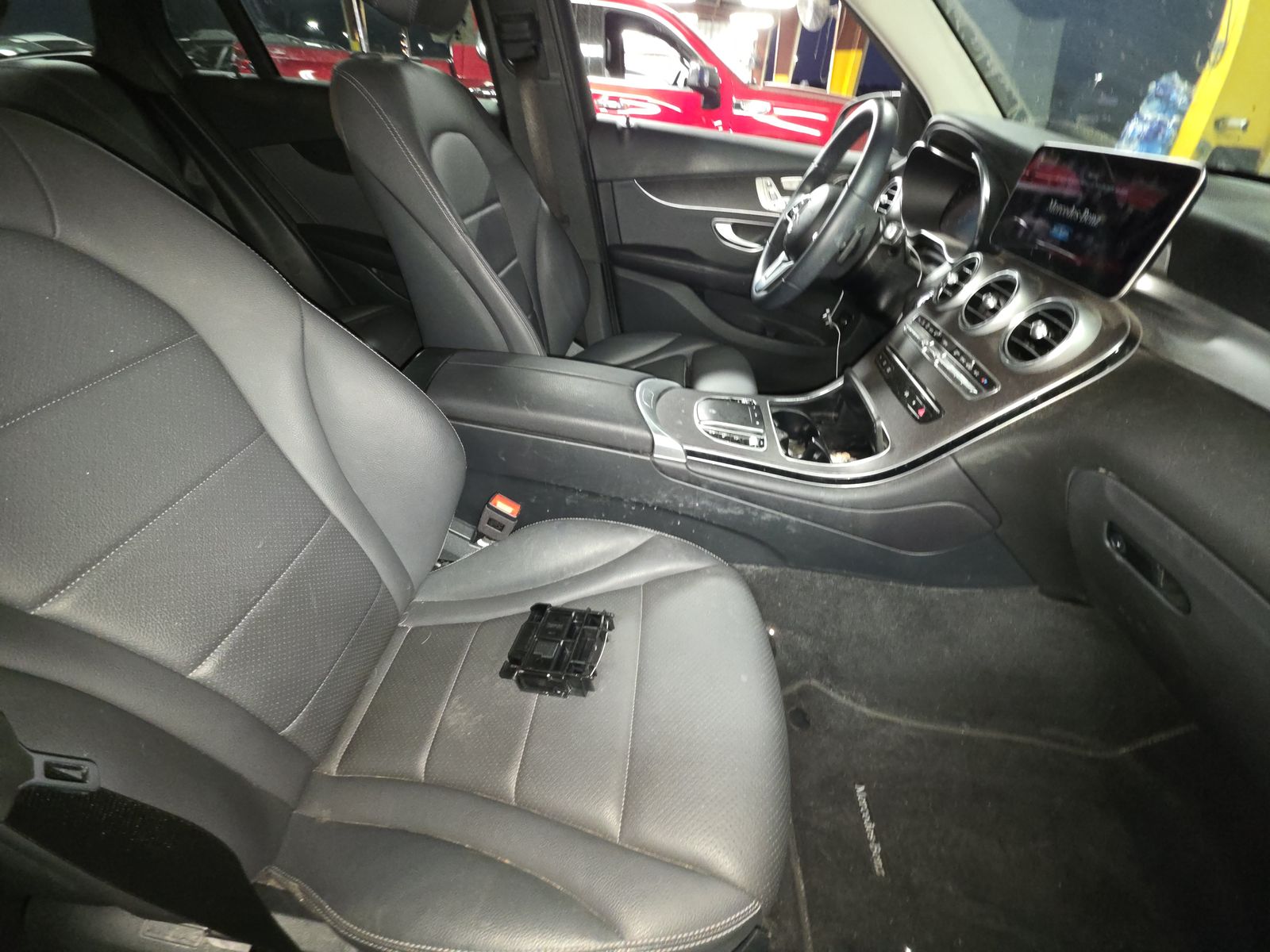 MERCEDES-BENZ GLC-CLASS - 9