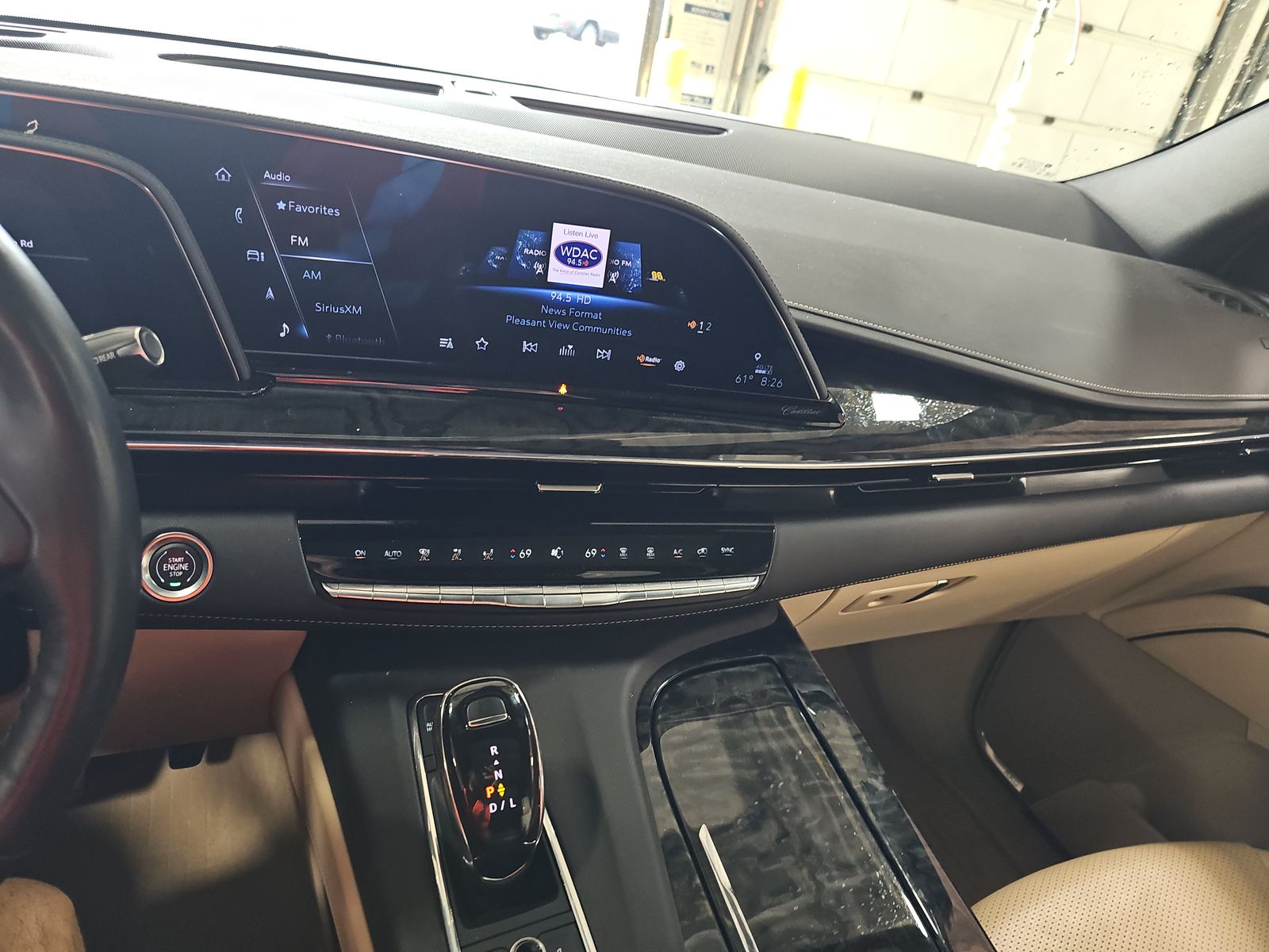 2024 Cadillac Escalade Premium Luxury AWD
